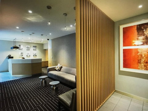 225 Melbourne Tower - Palm Beach Accommodation 26