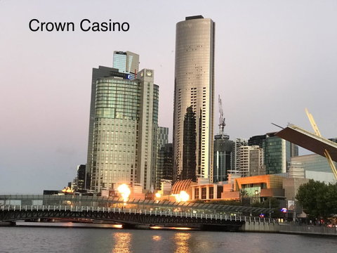 225 Melbourne Tower - Palm Beach Accommodation 10