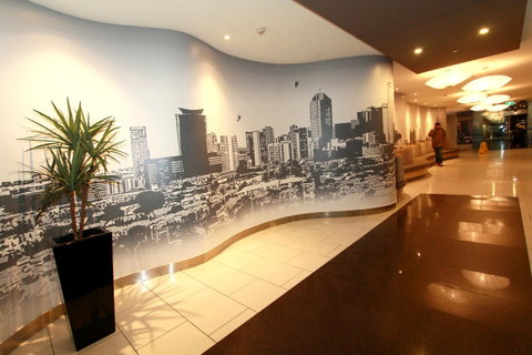 225 Melbourne Tower - Palm Beach Accommodation 27