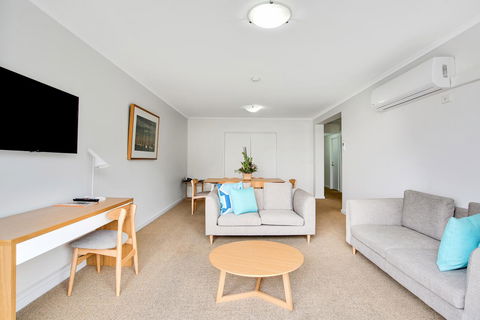 Aligned Corporate Residences Williamstown - Palm Beach Accommodation 6