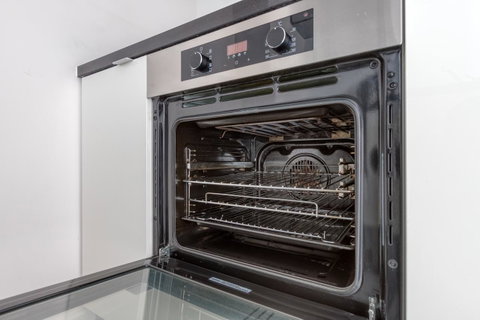 Southbank Biz-Biz Hotel Apartment - Palm Beach Accommodation 17