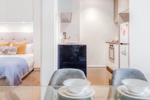 Southbank Biz-Biz Hotel Apartment - Palm Beach Accommodation 14
