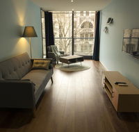 Stunning Home in Melbourne CBD - Palm Beach Accommodation