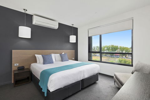 Vue Apartments Geelong - Palm Beach Accommodation 1