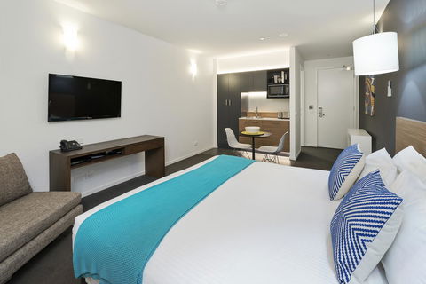 Vue Apartments Geelong - Palm Beach Accommodation 4