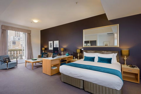 Treasury On Collins - Palm Beach Accommodation 13