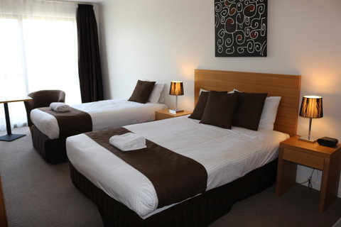 Bairnsdale International - Palm Beach Accommodation 28