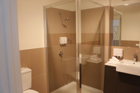 Bairnsdale International - Palm Beach Accommodation 25