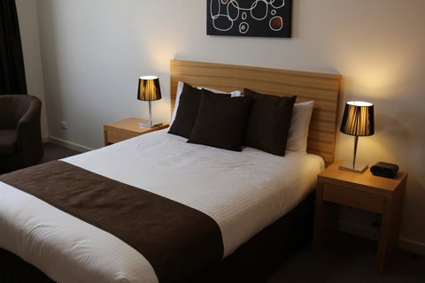 Bairnsdale International - Palm Beach Accommodation 35