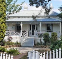Fairbank House - Palm Beach Accommodation