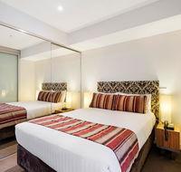 Seasons Heritage Melbourne - Palm Beach Accommodation
