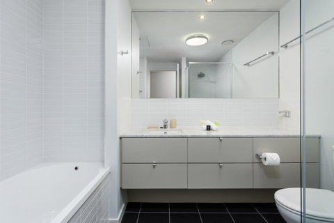 Accent Accommodation@Docklands - Palm Beach Accommodation 20