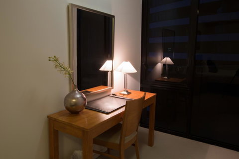 Accent Accommodation@Docklands - Palm Beach Accommodation 12