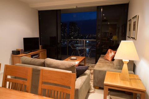Accent Accommodation@Docklands - Palm Beach Accommodation 16