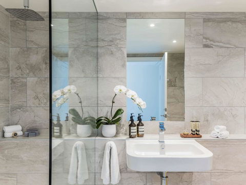 Quay West Suites Melbourne - Palm Beach Accommodation 28