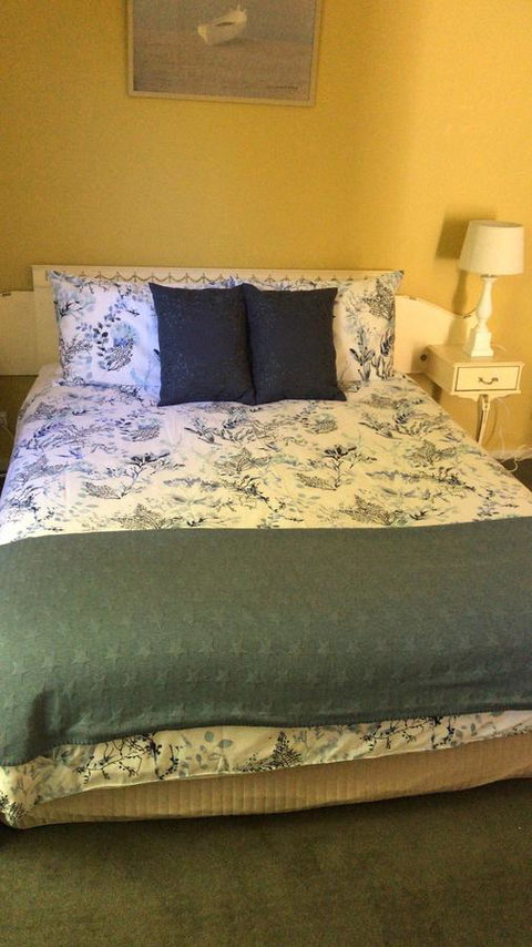 Lakeside Conti Villas - Palm Beach Accommodation 14