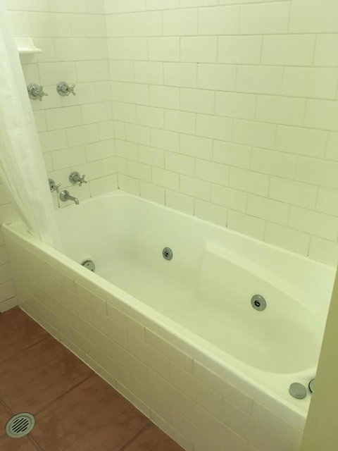 Lakeside Conti Villas - Palm Beach Accommodation 16