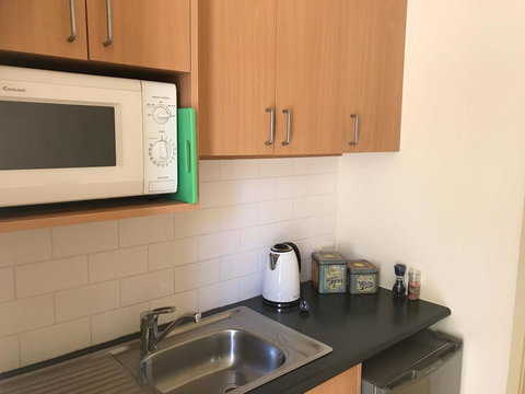 Lakeside Conti Villas - Palm Beach Accommodation 15