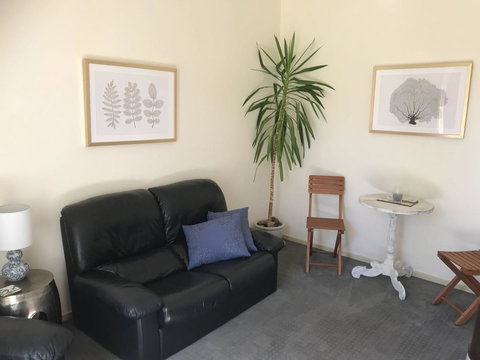 Lakeside Conti Villas - Palm Beach Accommodation 12