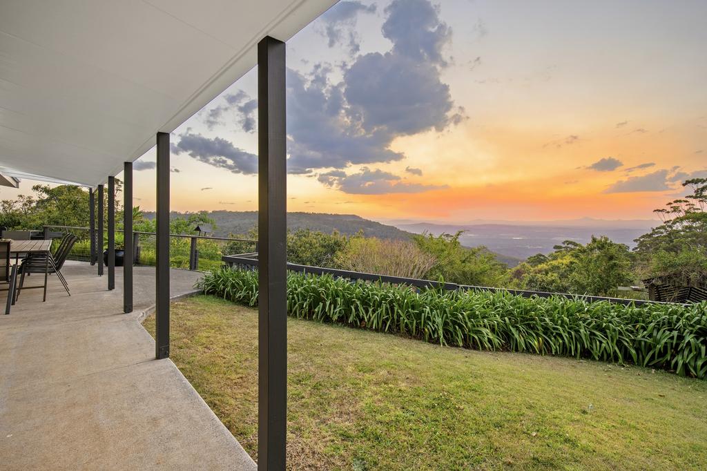 Tamborine Mountain QLD Palm Beach Accommodation