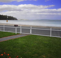 The Esplanade Kingston Beachfront - Palm Beach Accommodation