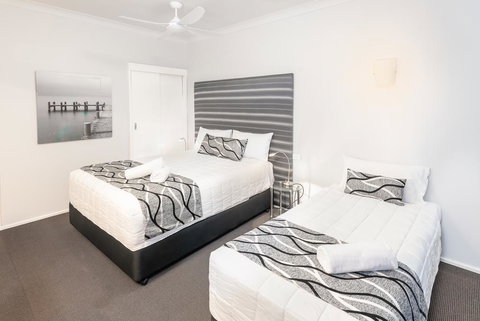 The Esplanade Motel - Palm Beach Accommodation 3