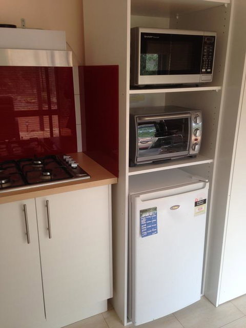 The Folly - Palm Beach Accommodation 3