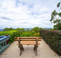 The Hillside House - Palm Beach Accommodation