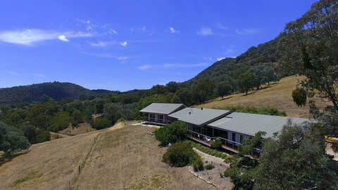 The Homestead At Holmeslgen At Eildon - Palm Beach Accommodation 0
