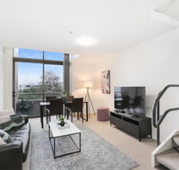 The Little Darling of the Harbour - Palm Beach Accommodation