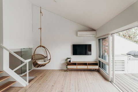 The Loft - Palm Beach Accommodation 0