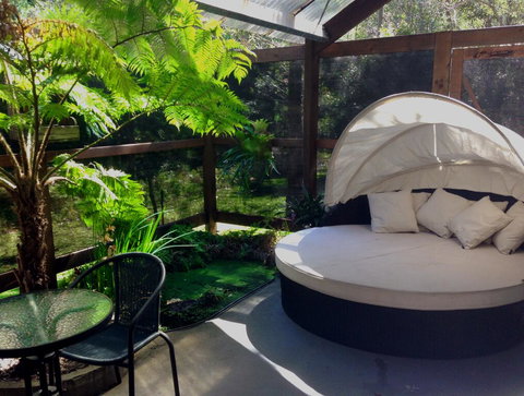 The Oasis At One Mile Beach - Palm Beach Accommodation 1