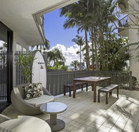 The Rocks Resort Unit GI - Palm Beach Accommodation