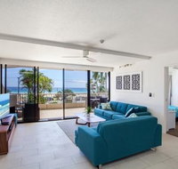 The Rocks Resort Unit 1E - Palm Beach Accommodation