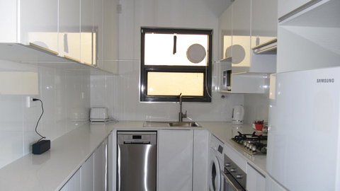 The Somerton Beach Retreat - Palm Beach Accommodation 3