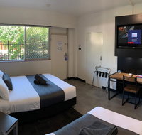 The Stuart Hotel-Motel - Palm Beach Accommodation