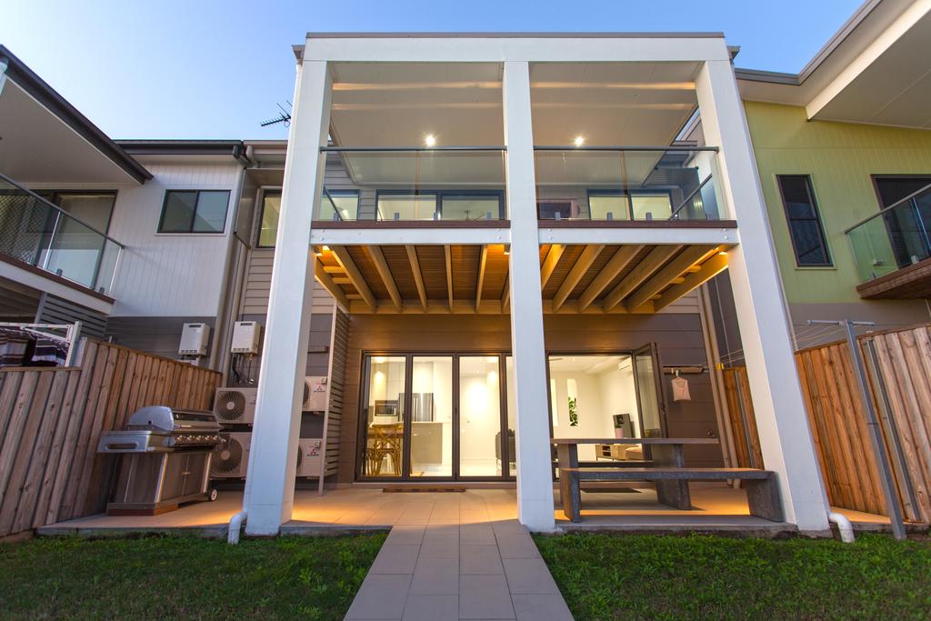 Illawong Beach QLD Palm Beach Accommodation