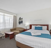 Thunderbird Motel Yass - Palm Beach Accommodation