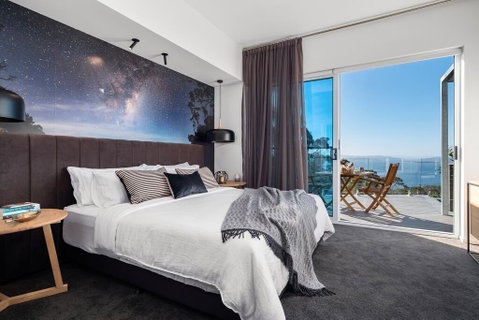 Tinderbox Retreat - Palm Beach Accommodation 0
