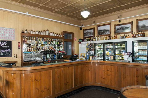 Ulmarra Hotel - Palm Beach Accommodation 2