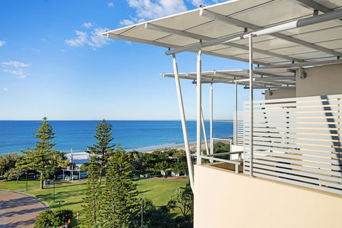 ULTIQA Shearwater Resort - Palm Beach Accommodation 2