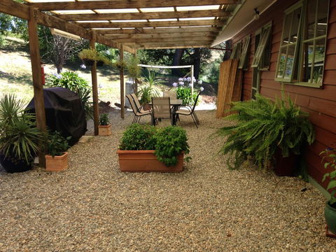 Upper Murray Cottages - Palm Beach Accommodation 2