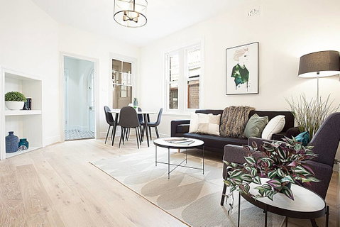Urban Rest - High St - Palm Beach Accommodation 0