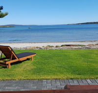 Vandy's shack at Mount Dutton Bay - ideal for couples and small families - Palm Beach Accommodation