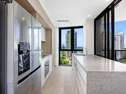 Vue Broadbeach Private 2 Bed Ocean View - Palm Beach Accommodation 3