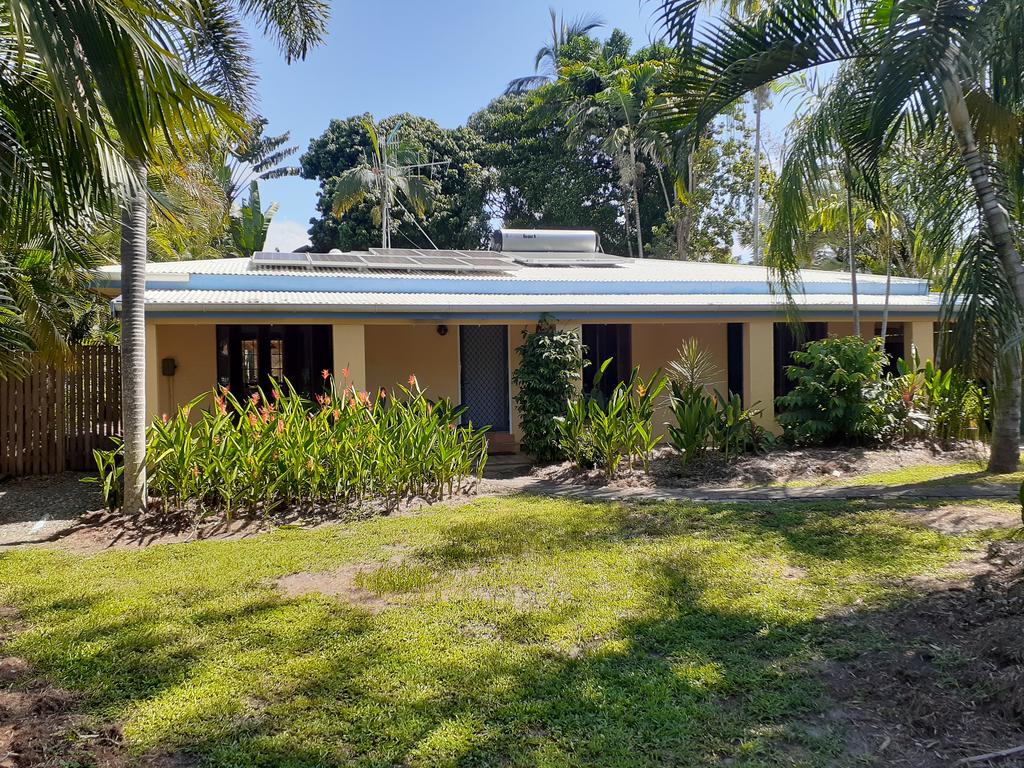 Killaloe QLD Palm Beach Accommodation