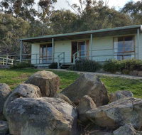 Warby Cottage - Palm Beach Accommodation