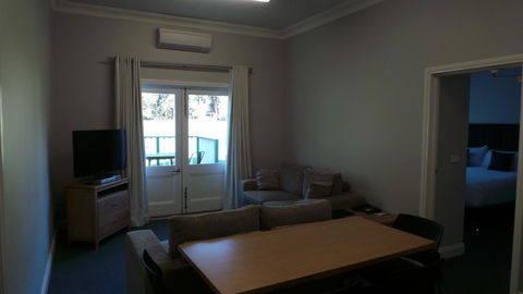 Oscar\'s On The Yarra - Palm Beach Accommodation 21