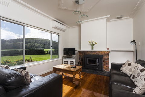 Johanna Seaside Cottages - Palm Beach Accommodation 14