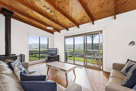 Johanna Seaside Cottages - Palm Beach Accommodation 8